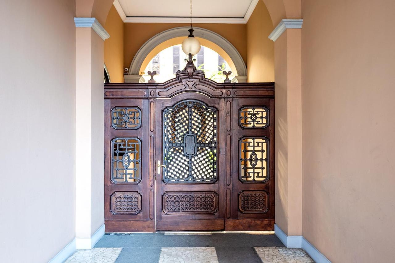 Milano City Apartments - Duomo Brera - Elegant Suite In Design District Екстериор снимка